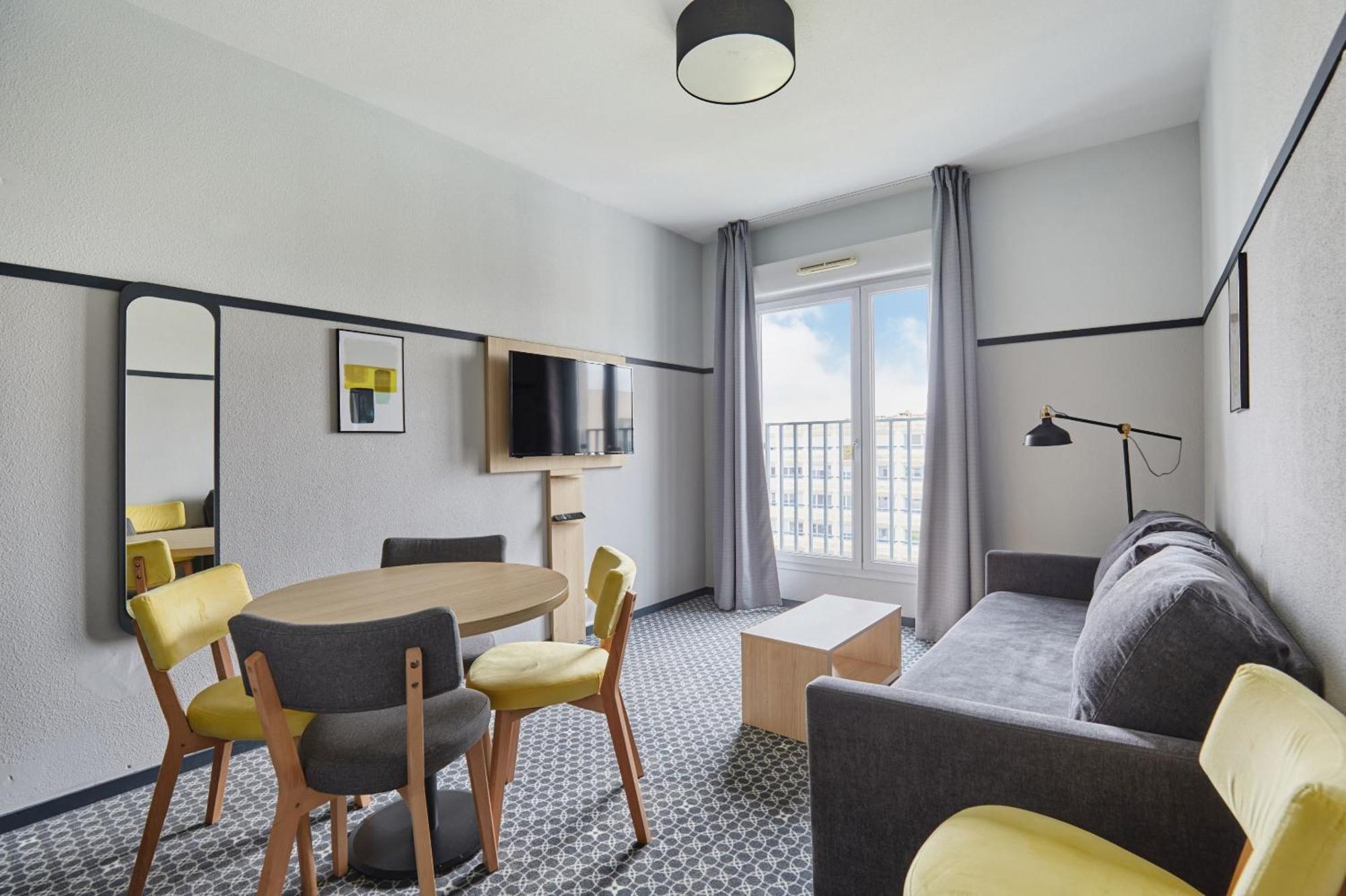 Appart'Hotel Odalys City - Bioparc Lyon Est Exterior foto