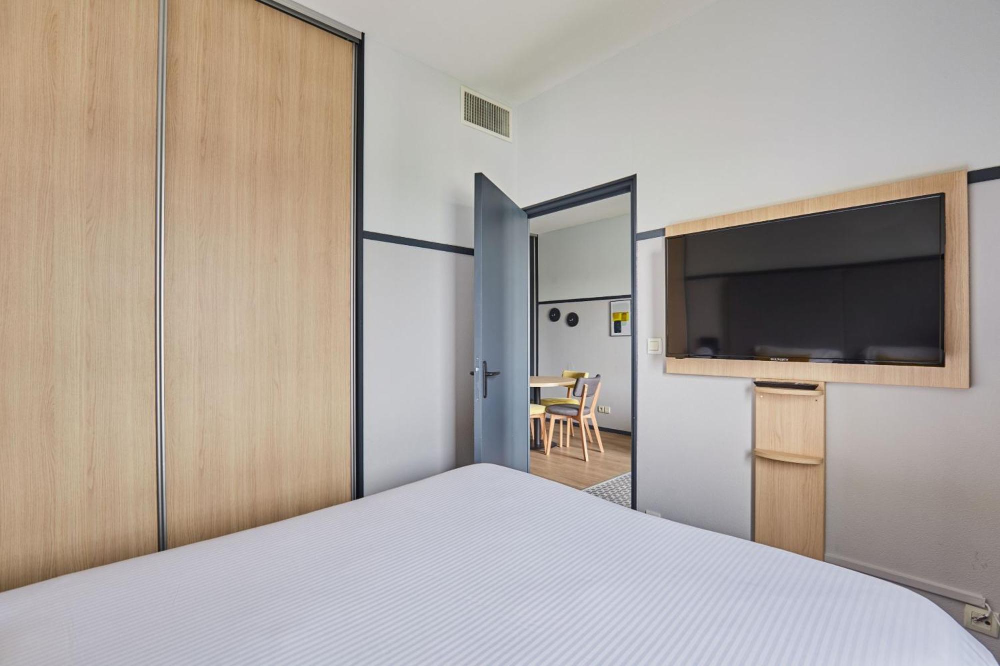 Appart'Hotel Odalys City - Bioparc Lyon Est Exterior foto
