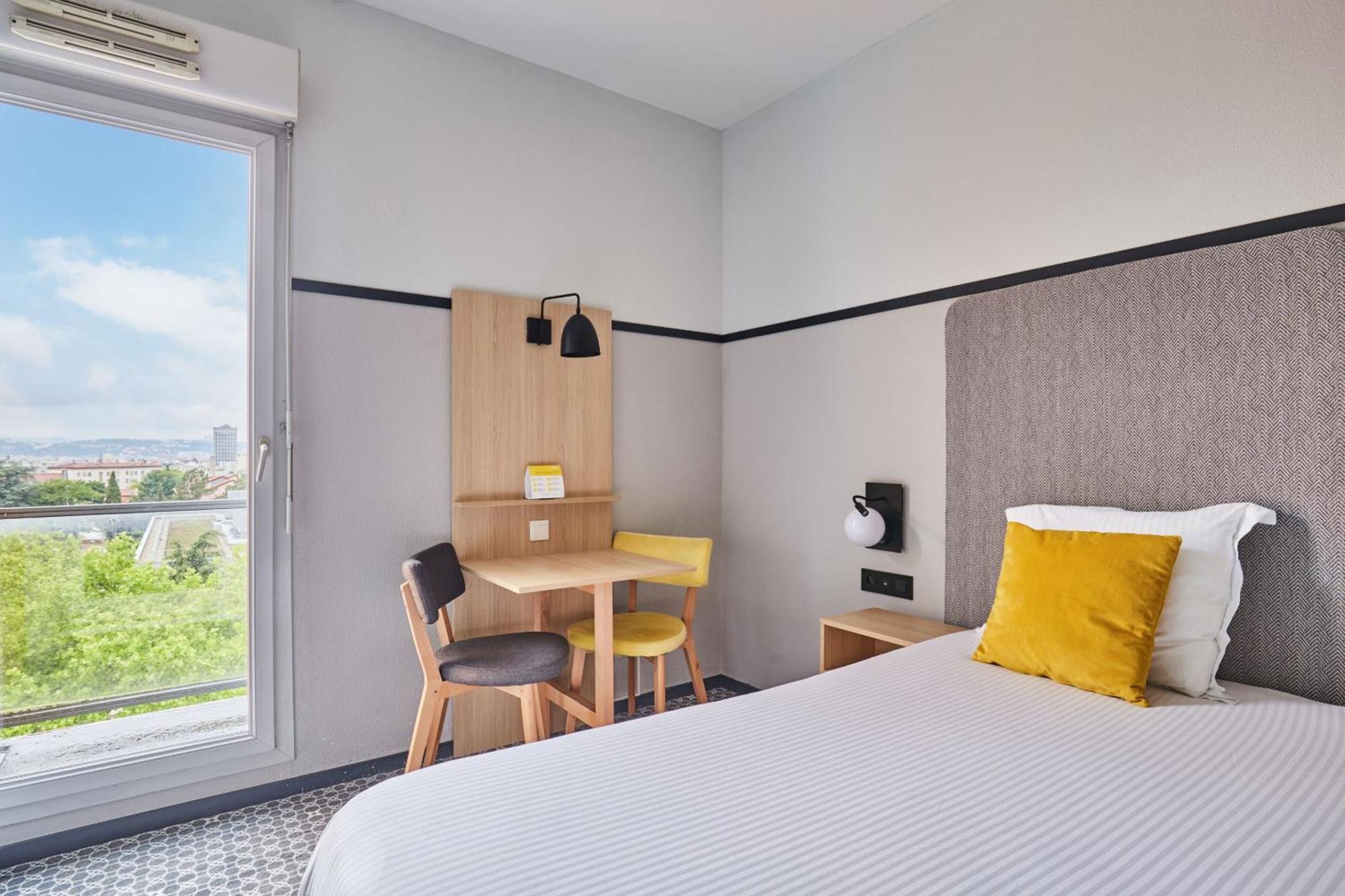 Appart'Hotel Odalys City - Bioparc Lyon Est Exterior foto